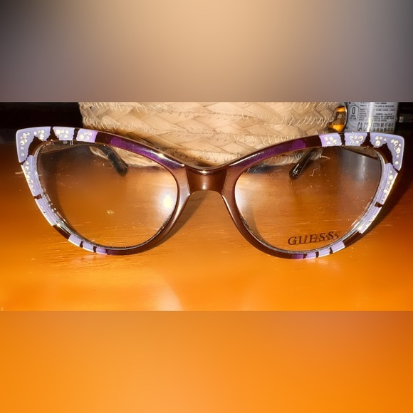 GORGEOUS GUESS EYEGLASS FRAMES! - Picture 3 of 4